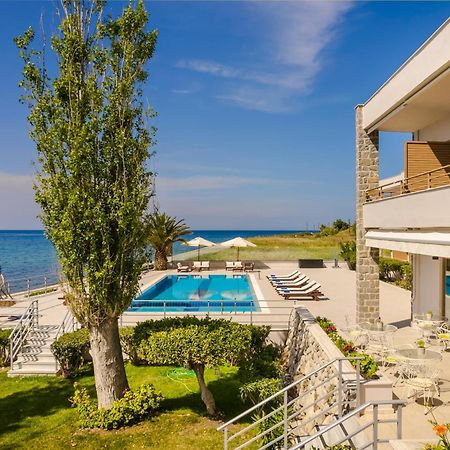 Niki Beach Hotel Kamariotissa Eksteriør bilde