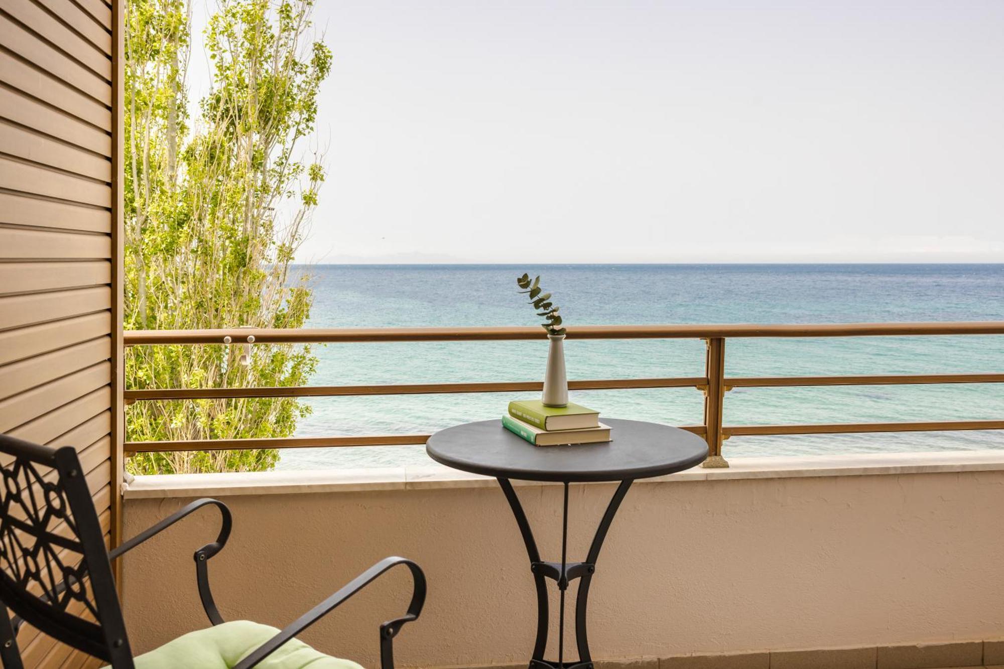 Niki Beach Hotel Kamariotissa Eksteriør bilde